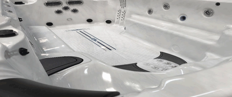 Cal Grip™ for hot tubs in Blue Springs
